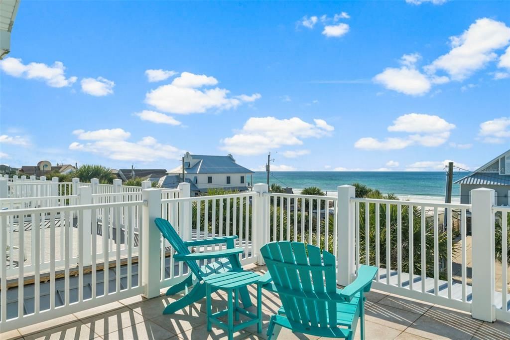 For Sale: $1,250,000 (3 beds, 3 baths, 2375 Square Feet)