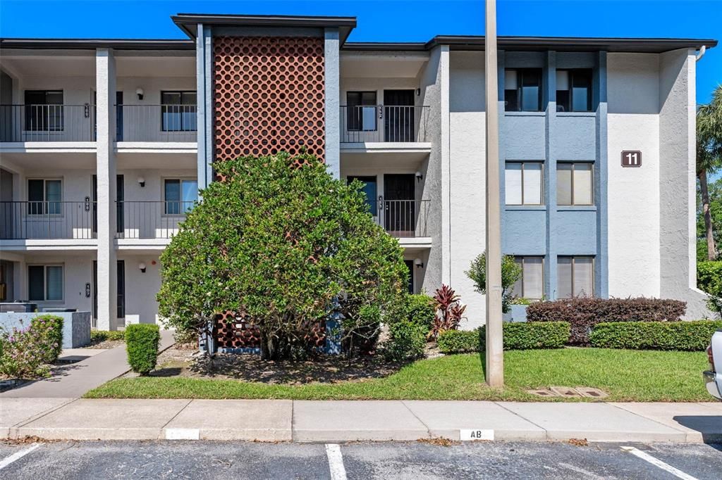 最近售出: $214,900 (3 贝兹, 2 浴室, 1618 平方英尺)