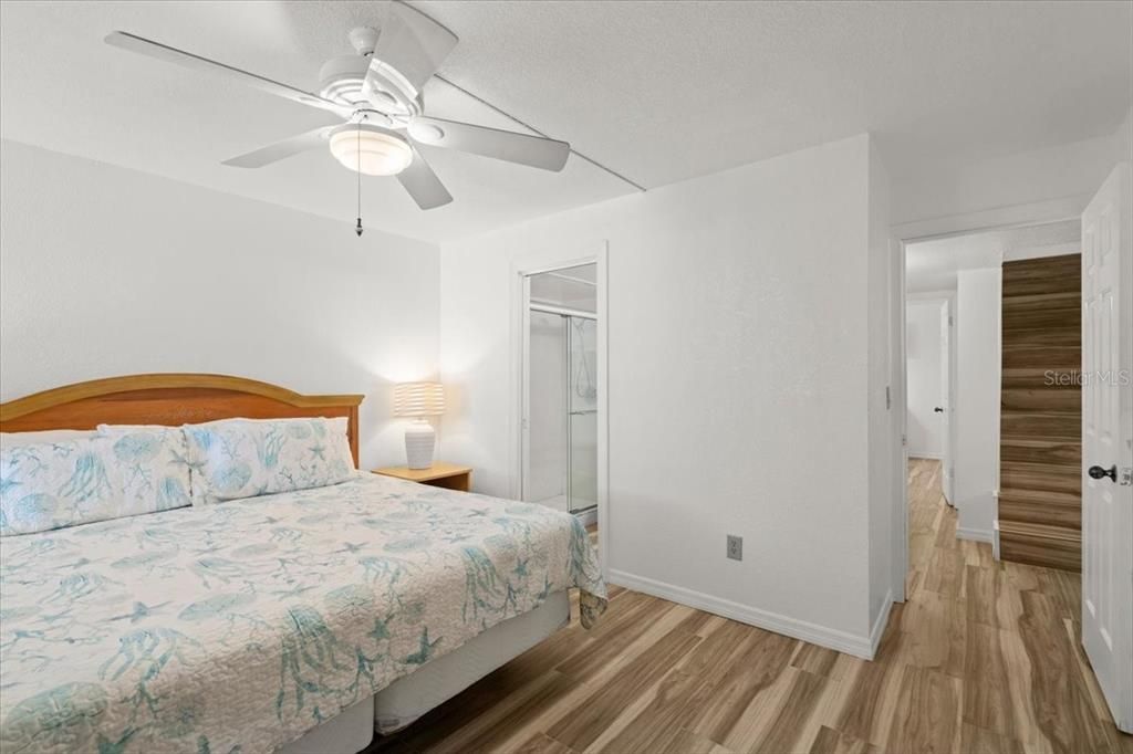 Active With Contract: $670,000 (3 beds, 2 baths, 1490 Square Feet)