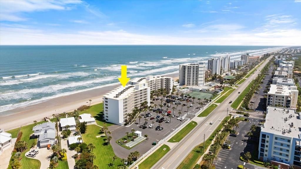 Active With Contract: $670,000 (3 beds, 2 baths, 1490 Square Feet)