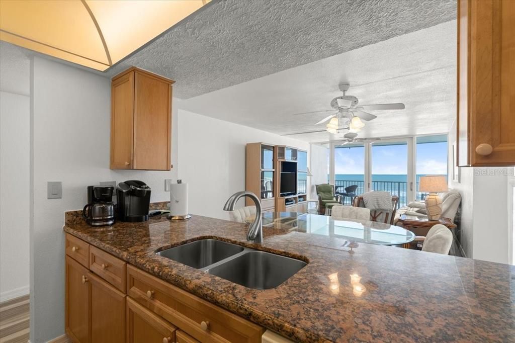 Active With Contract: $670,000 (3 beds, 2 baths, 1490 Square Feet)