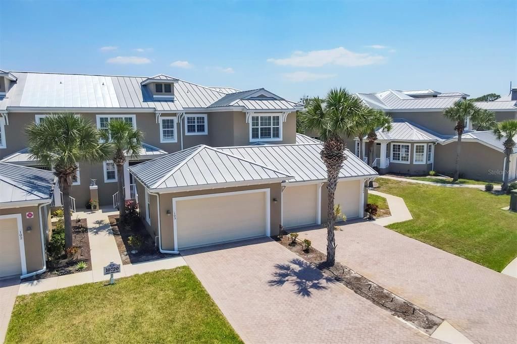 For Sale: $390,000 (3 beds, 2 baths, 2066 Square Feet)