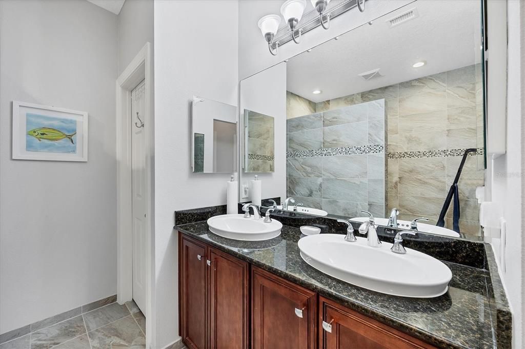 For Sale: $390,000 (3 beds, 2 baths, 2066 Square Feet)