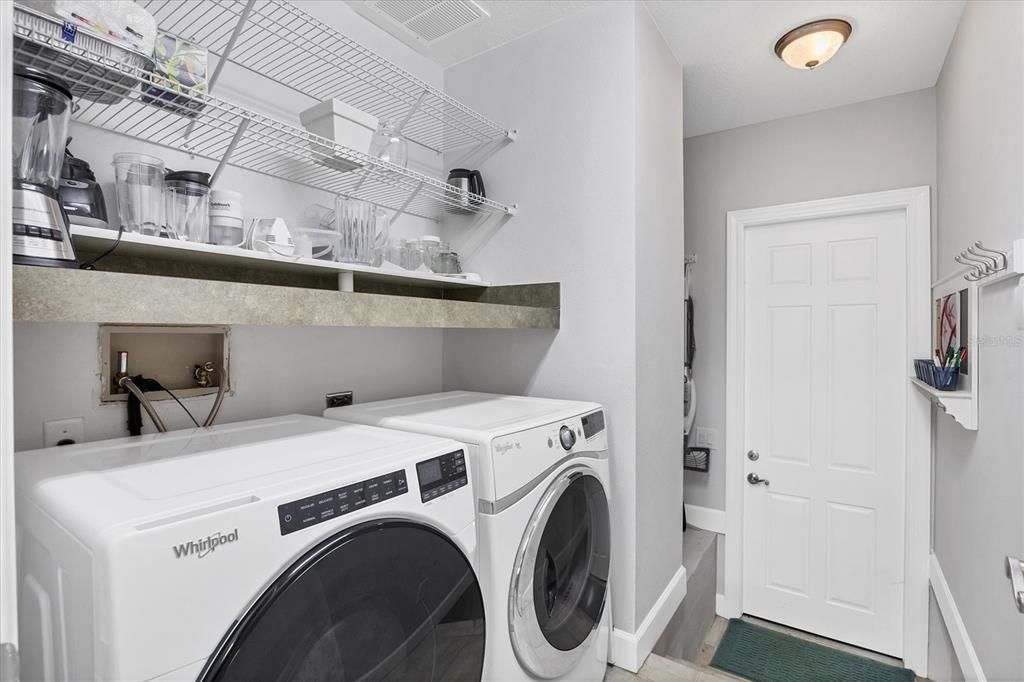 For Sale: $390,000 (3 beds, 2 baths, 2066 Square Feet)