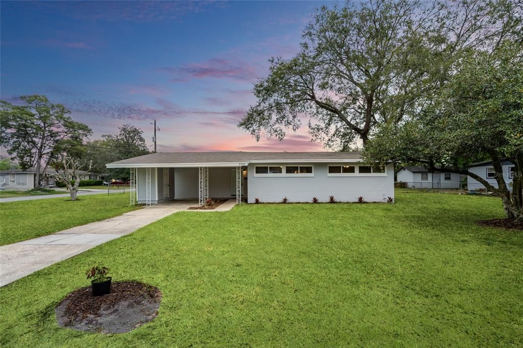 Recently Sold: $234,900 (3 beds, 2 baths, 1291 Square Feet)