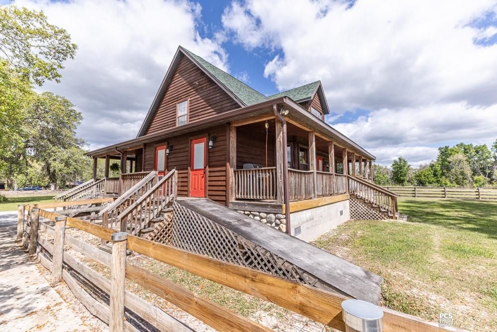 En Venta: $575,000 (3 camas, 2 baños, 2367 Pies cuadrados)