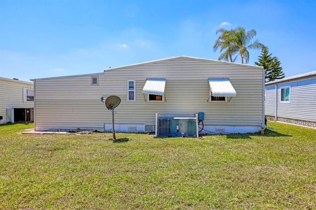 На продажу: $120,000 (2 спален, 2 ванн, 864 Квадратных фут)