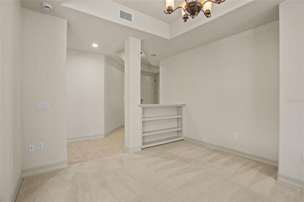 En Venta: $399,999 (2 camas, 2 baños, 2031 Pies cuadrados)