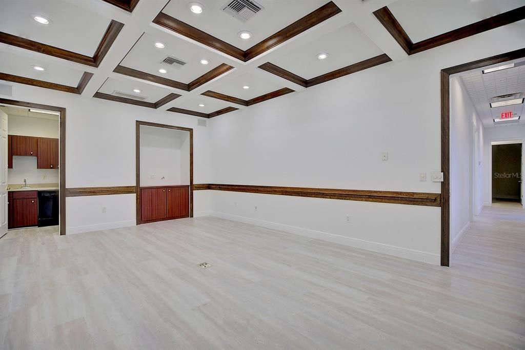 待售: $20,796 (0 贝兹, 0 浴室, 1600 平方英尺)