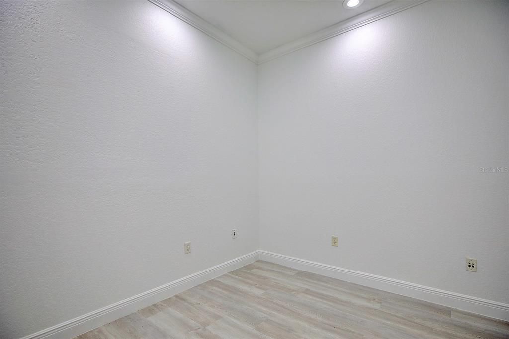 待售: $20,796 (0 贝兹, 0 浴室, 1600 平方英尺)