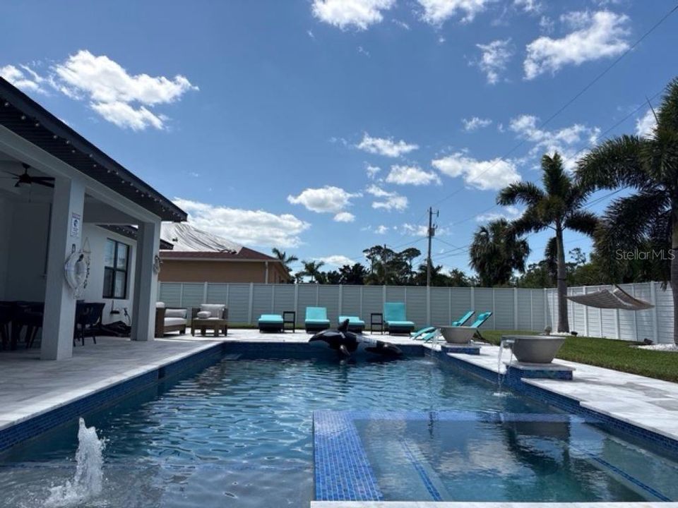 For Rent: $4,200 (3 beds, 2 baths, 1843 Square Feet)