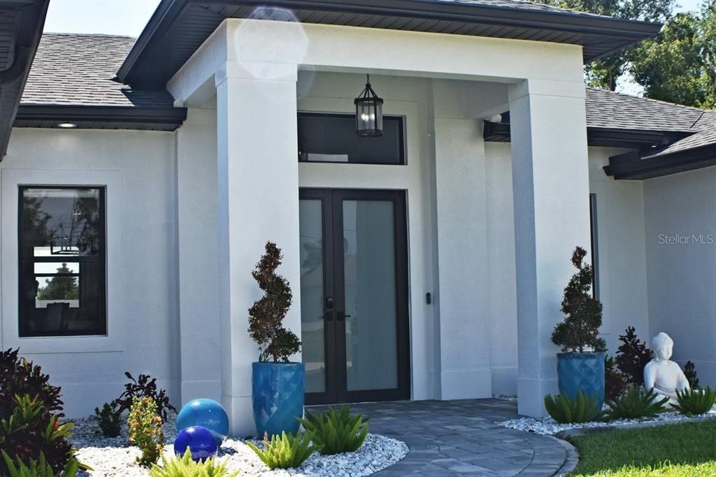 For Rent: $4,200 (3 beds, 2 baths, 1843 Square Feet)