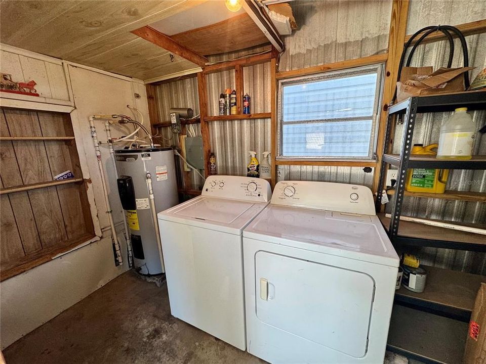 На продажу: $159,900 (2 спален, 2 ванн, 864 Квадратных фут)