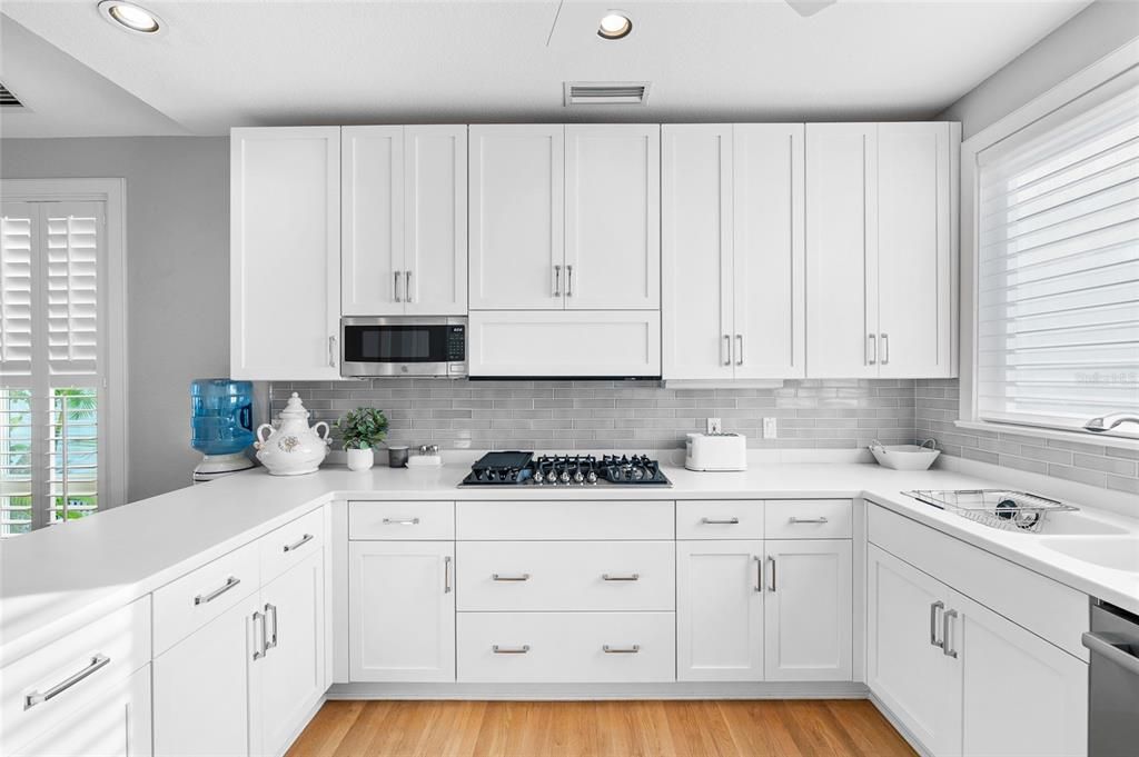 待售: $4,875,000 (4 贝兹, 4 浴室, 3384 平方英尺)