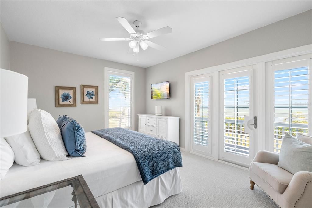 待售: $4,875,000 (4 贝兹, 4 浴室, 3384 平方英尺)