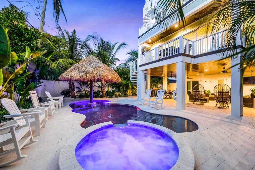 Active With Contract: $3,795,000 (7 beds, 7 baths, 3514 Square Feet)