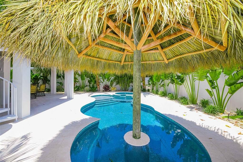 Active With Contract: $3,795,000 (7 beds, 7 baths, 3514 Square Feet)