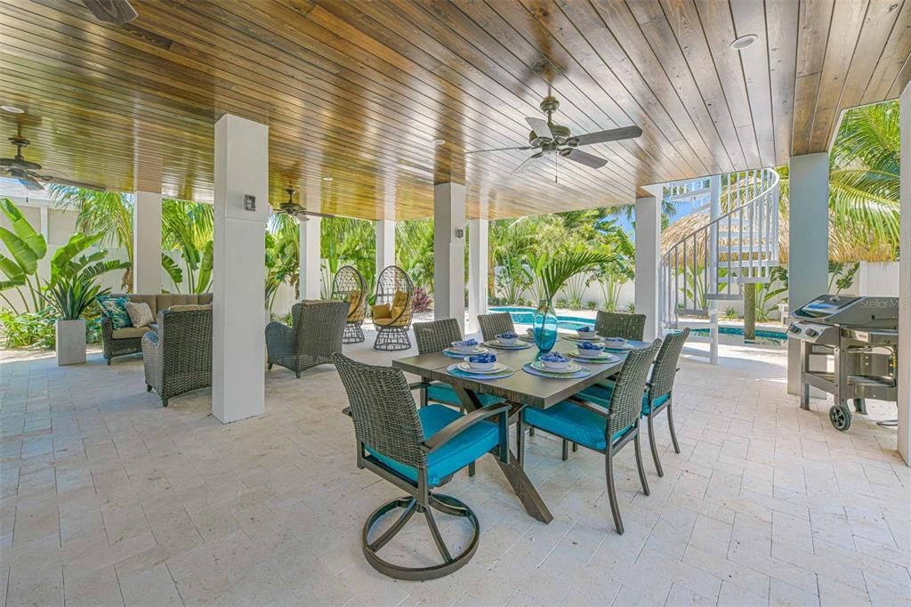 Active With Contract: $3,795,000 (7 beds, 7 baths, 3514 Square Feet)