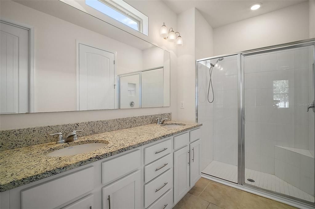 For Sale: $369,900 (3 beds, 2 baths, 1621 Square Feet)