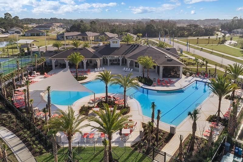 For Sale: $369,900 (3 beds, 2 baths, 1621 Square Feet)