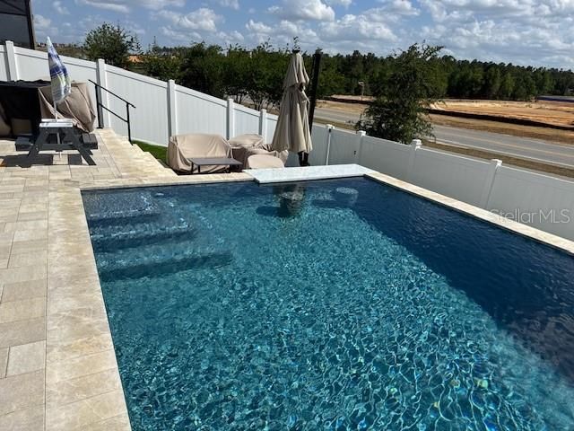 En Venta: $525,000 (3 camas, 2 baños, 1536 Pies cuadrados)