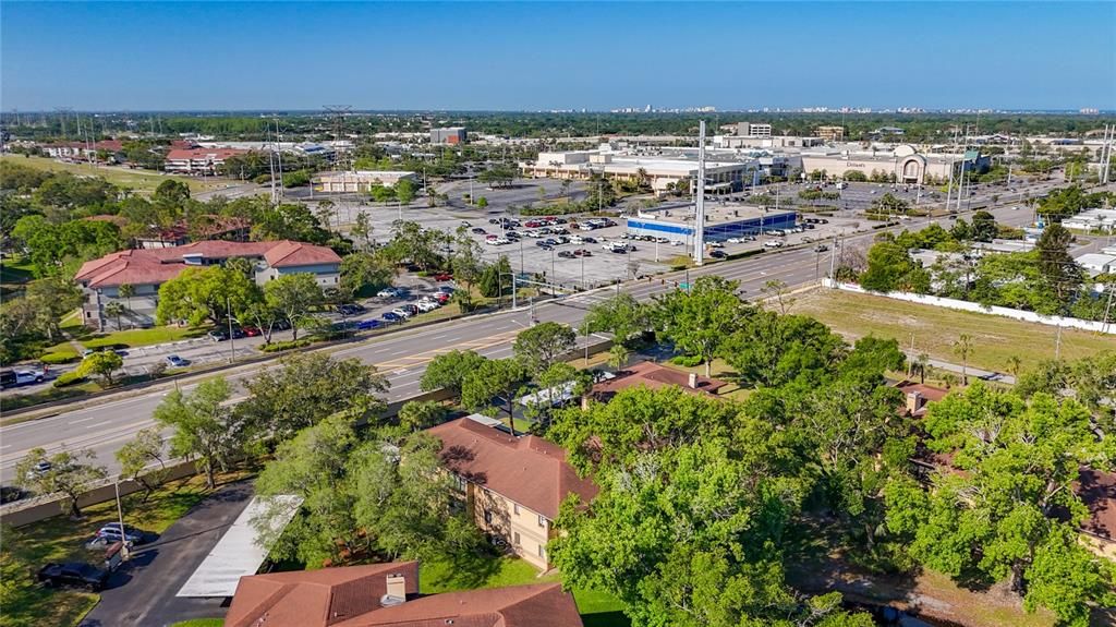 For Sale: $169,900 (1 beds, 1 baths, 805 Square Feet)