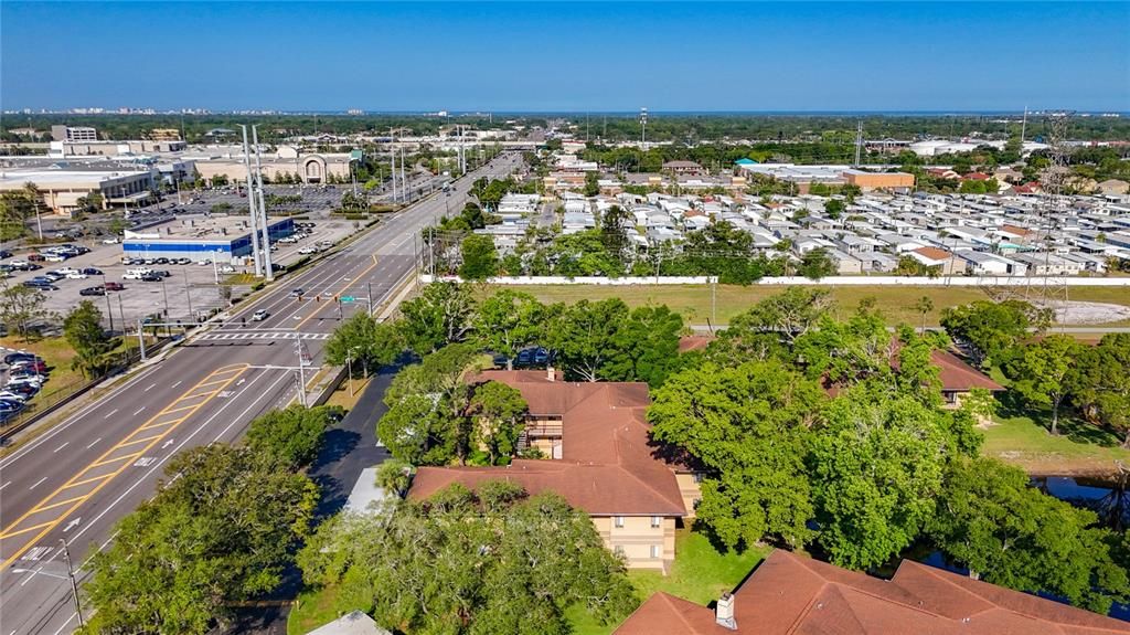 For Sale: $169,900 (1 beds, 1 baths, 805 Square Feet)