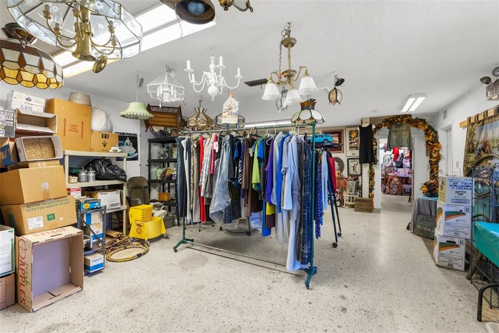 En Venta: $389,000 (0 camas, 0 baños, 2040 Pies cuadrados)