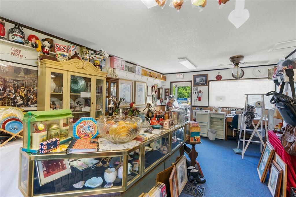 En Venta: $389,000 (0 camas, 0 baños, 2040 Pies cuadrados)