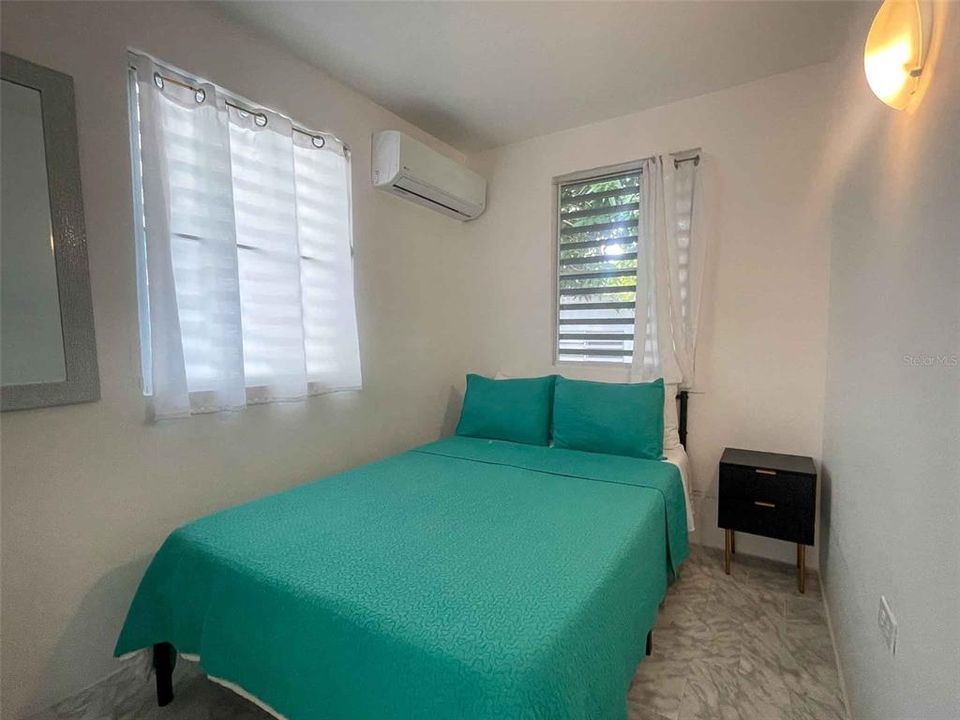 For Sale: $349,000 (3 beds, 1 baths, 793 Square Feet)