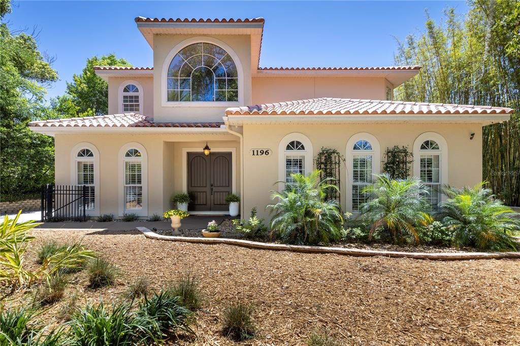 Vendido Recientemente: $849,900 (4 camas, 3 baños, 3997 Pies cuadrados)