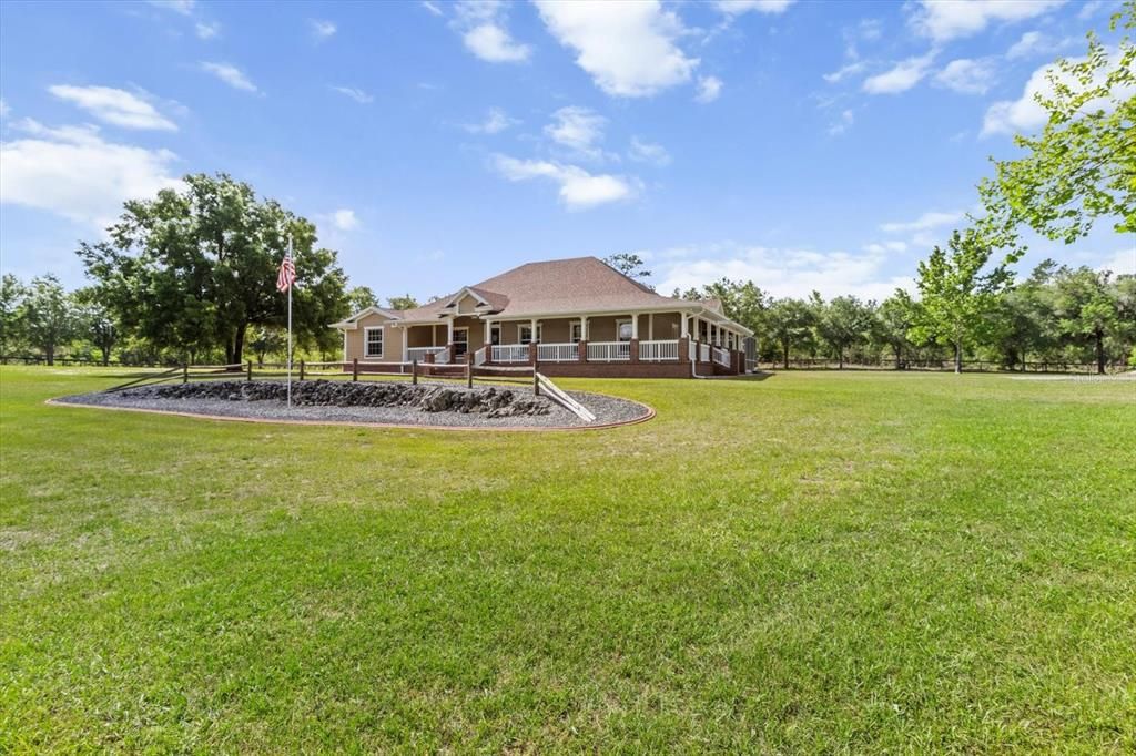 待售: $949,000 (4 贝兹, 3 浴室, 2612 平方英尺)