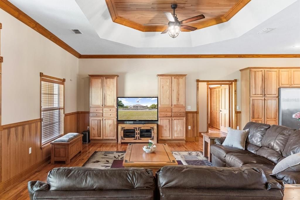 待售: $949,000 (4 贝兹, 3 浴室, 2612 平方英尺)