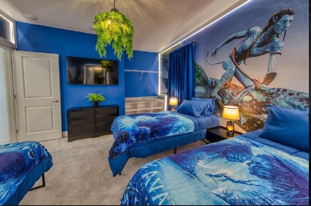 待售: $2,550,000 (11 贝兹, 11 浴室, 4938 平方英尺)