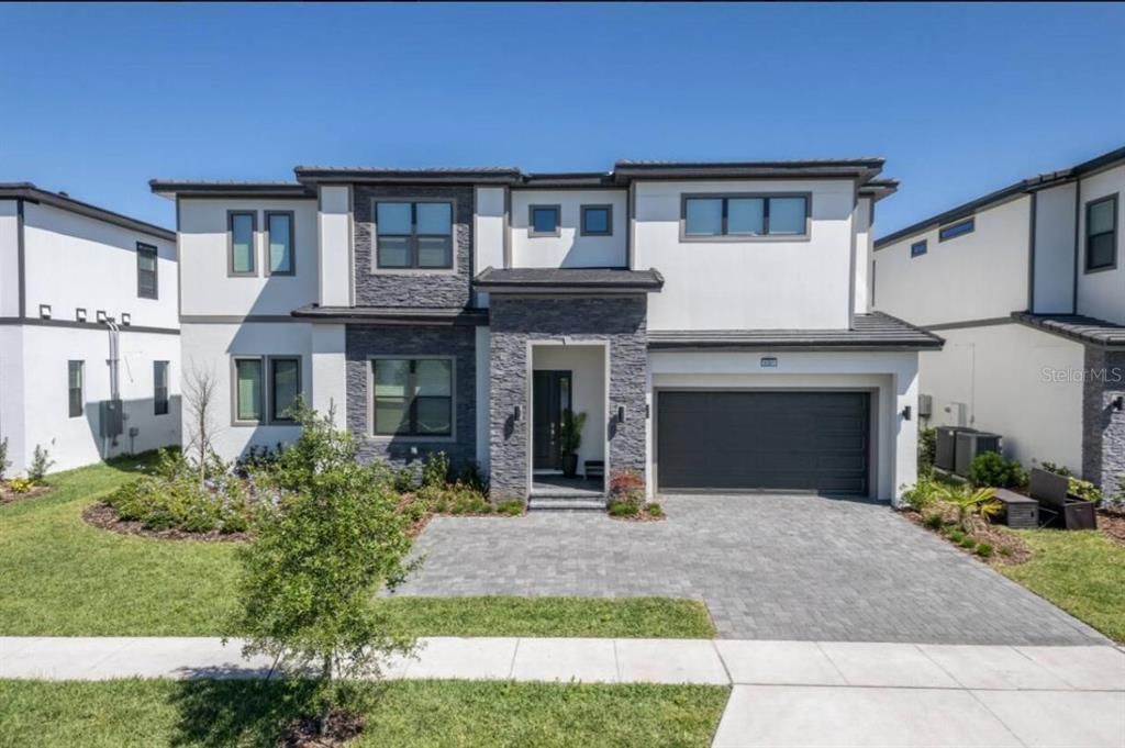 待售: $2,550,000 (11 贝兹, 11 浴室, 4938 平方英尺)