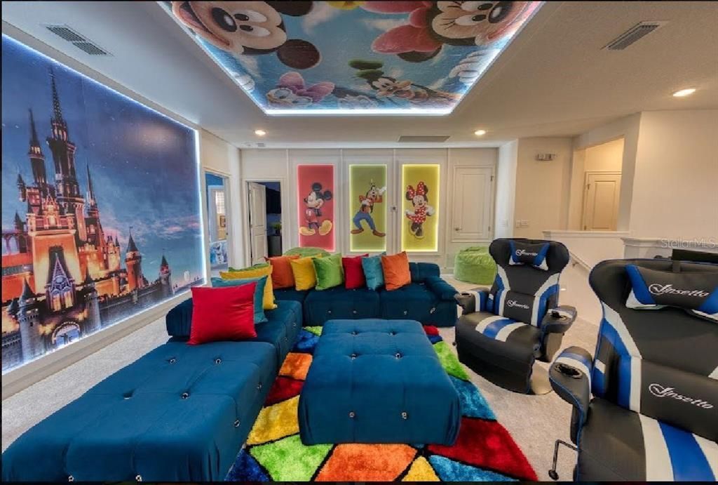 待售: $2,550,000 (11 贝兹, 11 浴室, 4938 平方英尺)