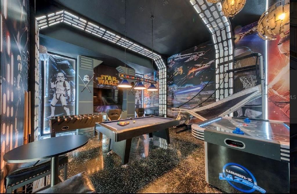 待售: $2,550,000 (11 贝兹, 11 浴室, 4938 平方英尺)