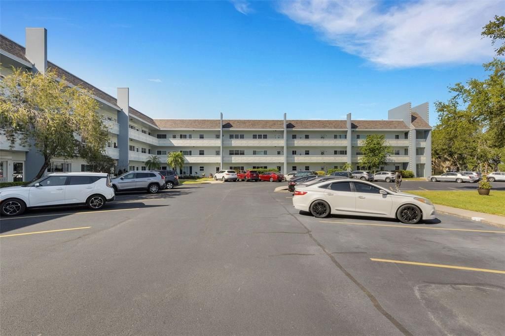 Recently Sold: $184,900 (2 beds, 2 baths, 1100 Square Feet)