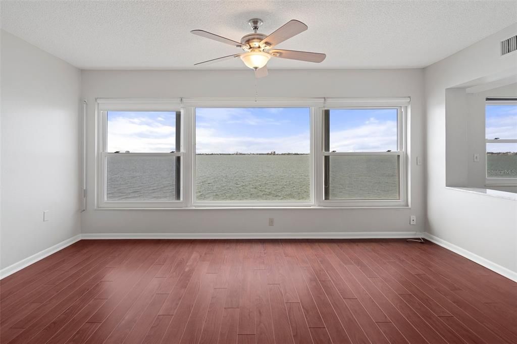 На продажу: $499,000 (2 спален, 2 ванн, 2210 Квадратных фут)