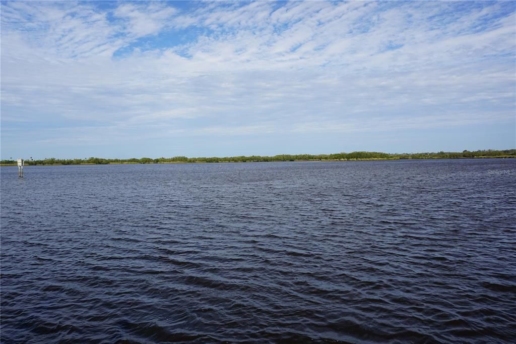 For Sale: $599,900 (3 beds, 2 baths, 1932 Square Feet)