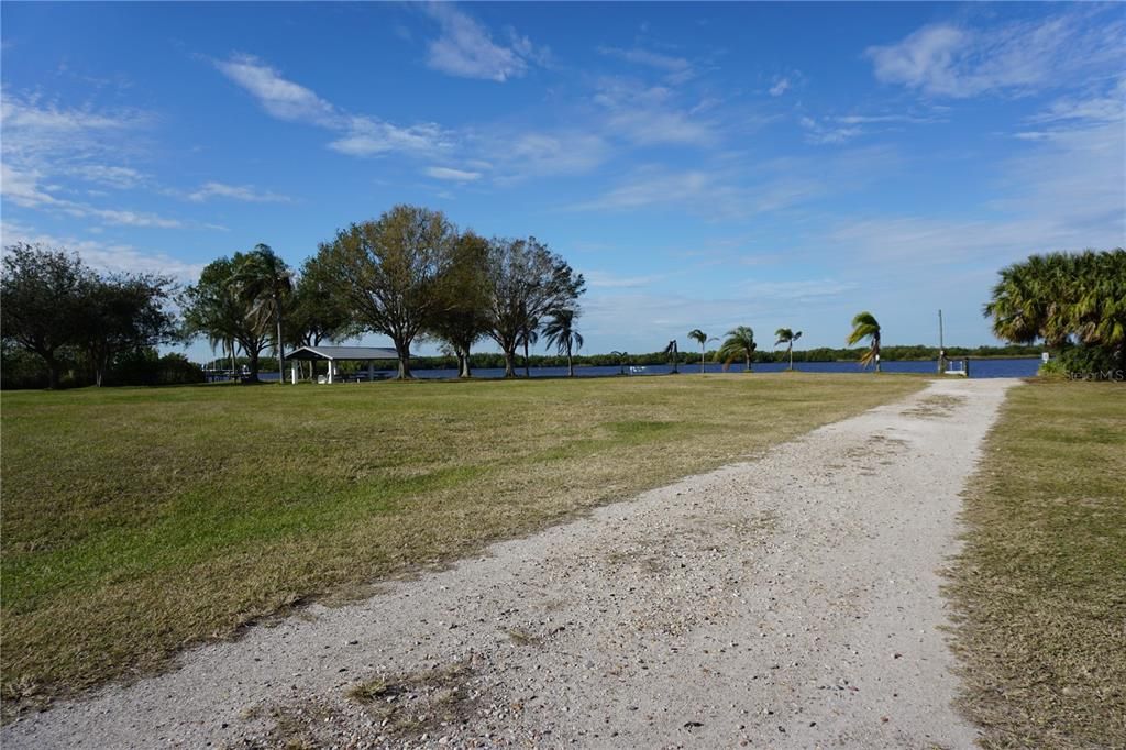 For Sale: $599,900 (3 beds, 2 baths, 1932 Square Feet)