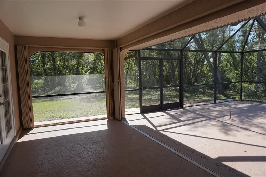 For Sale: $599,900 (3 beds, 2 baths, 1932 Square Feet)