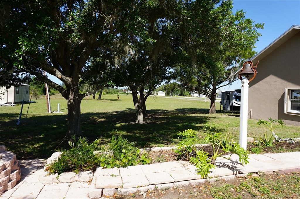 For Sale: $599,900 (3 beds, 2 baths, 1932 Square Feet)