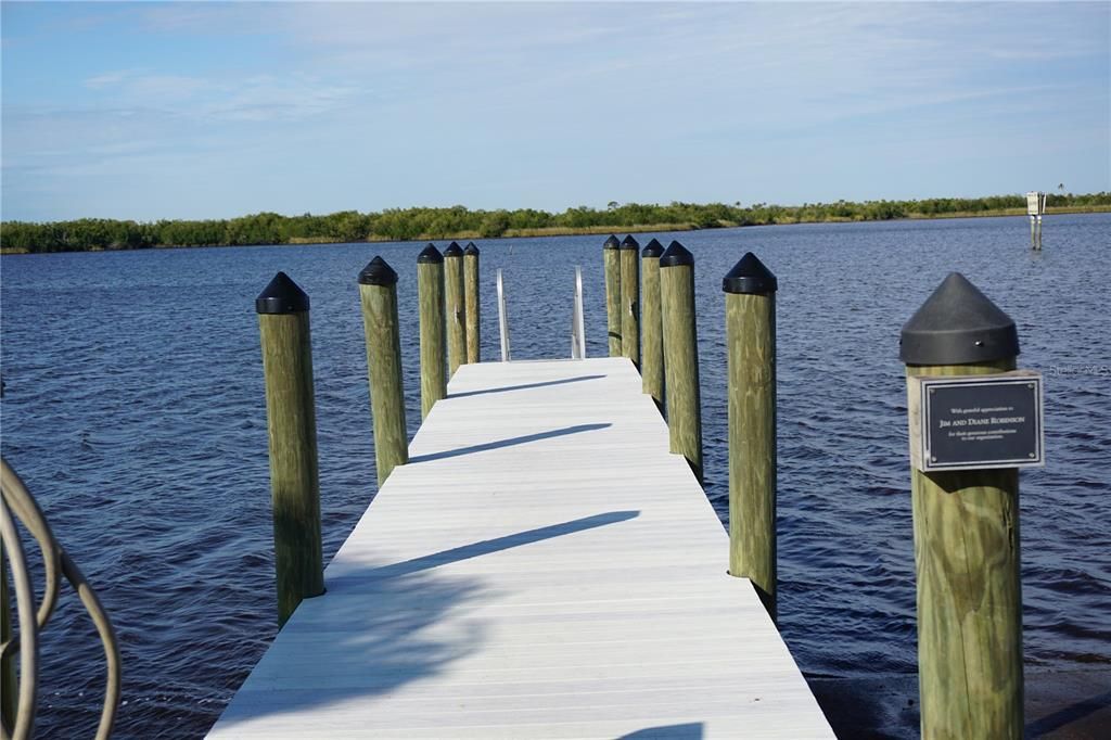 For Sale: $599,900 (3 beds, 2 baths, 1932 Square Feet)