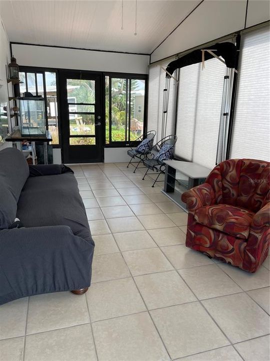 For Rent: $3,000 (2 beds, 2 baths, 1620 Square Feet)