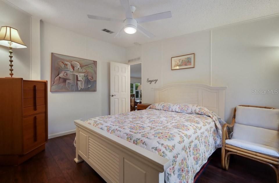 For Rent: $3,000 (2 beds, 2 baths, 1620 Square Feet)