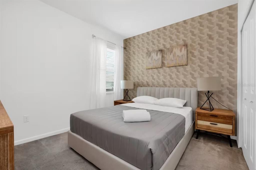 待售: $839,900 (8 贝兹, 5 浴室, 3248 平方英尺)