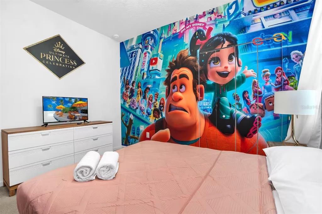 待售: $839,900 (8 贝兹, 5 浴室, 3248 平方英尺)