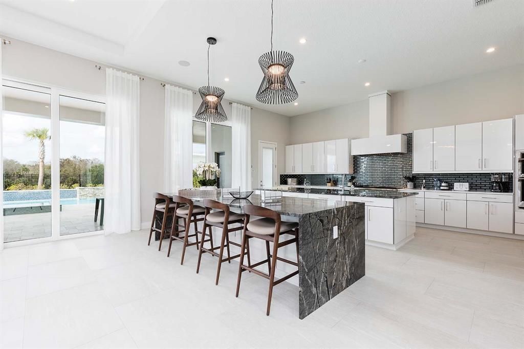 En Venta: $7,399,000 (10 camas, 10 baños, 9020 Pies cuadrados)