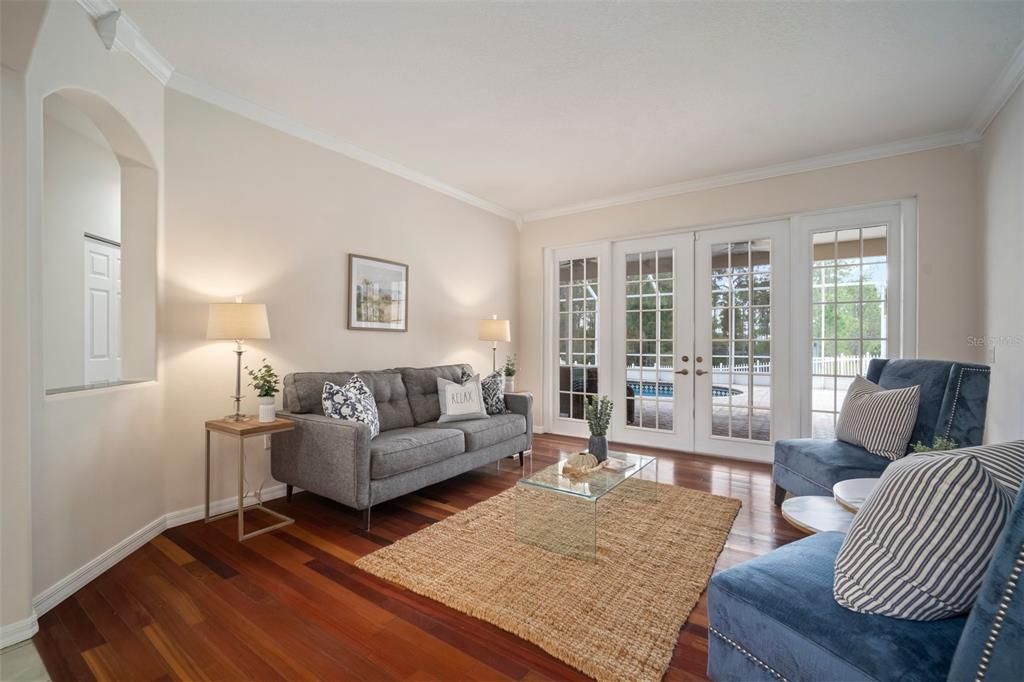 На продажу: $1,950,000 (7 спален, 5 ванн, 5250 Квадратных фут)